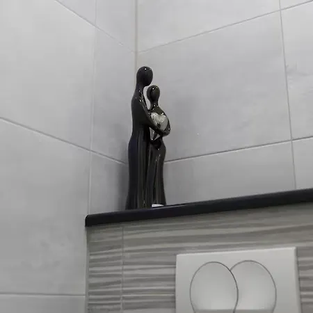 Neyra 울랑